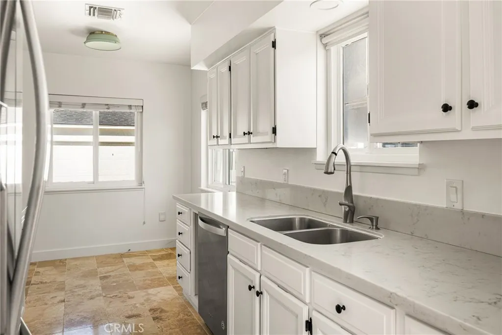 Additional image 16 of 2663 Riverside Dr, Costa Mesa, CA 92627