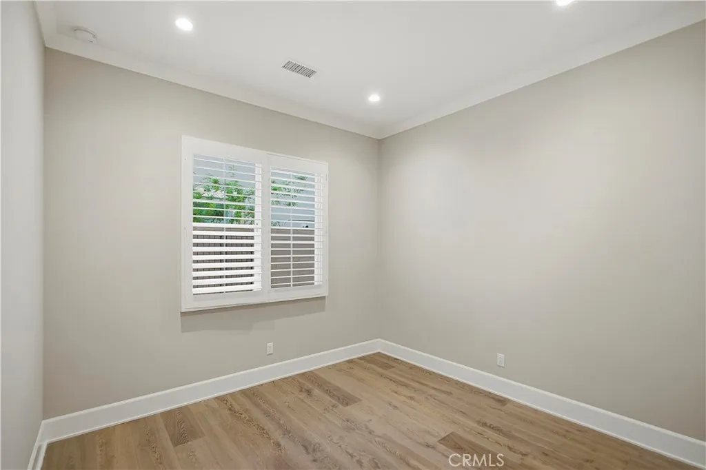 Additional image 76 of 100 Viano, Irvine, CA 92602