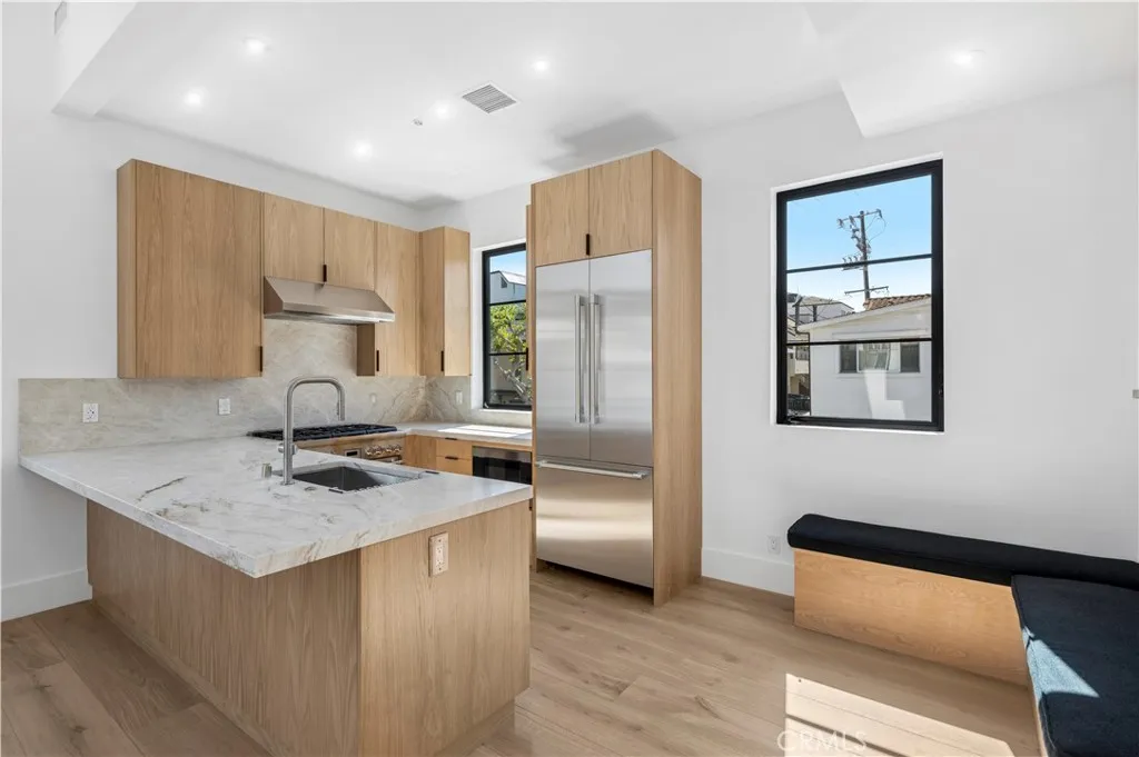 Additional image 7 of 700 Iris, Corona Del Mar, CA 92625