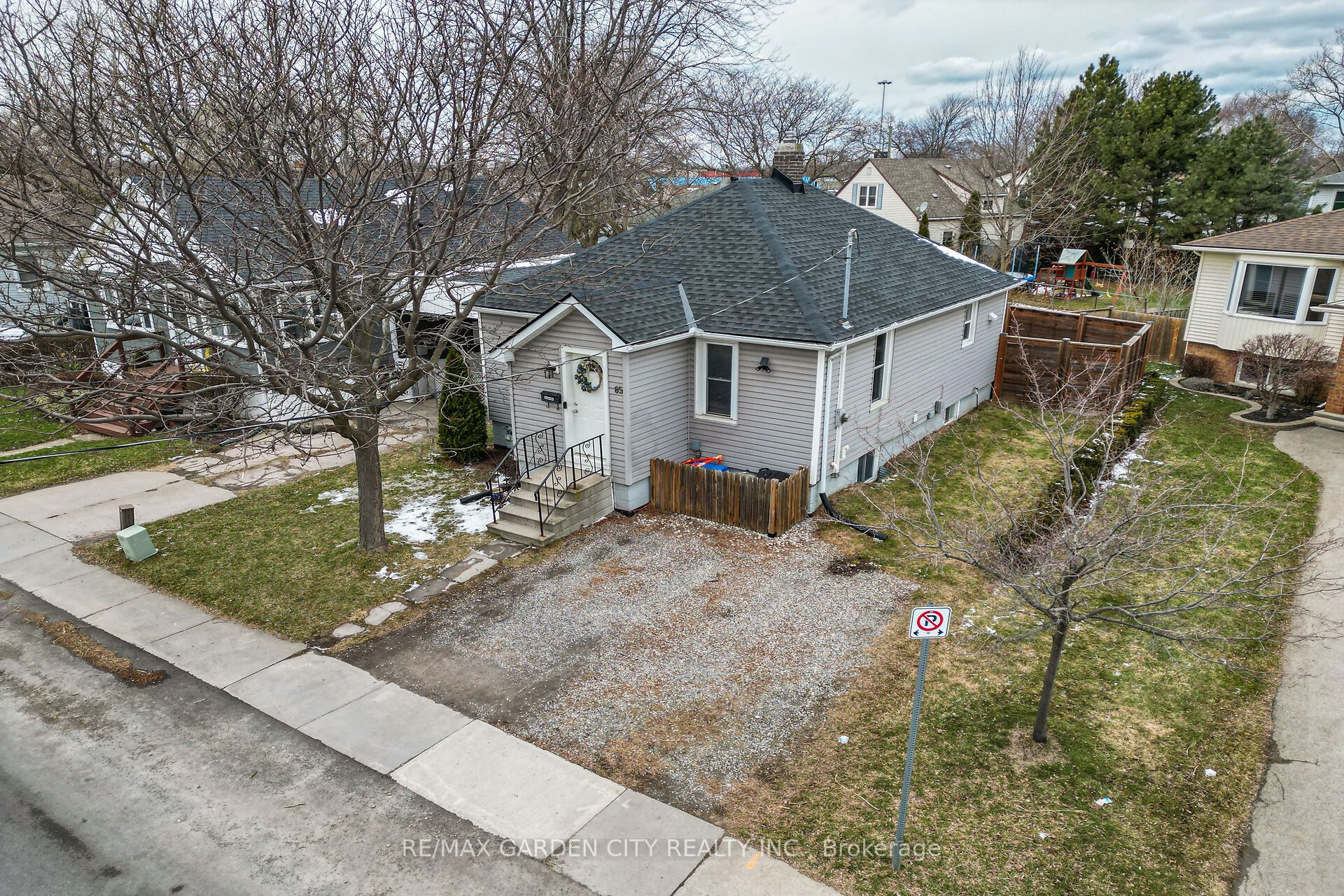Additional image 2 of 65 Scott Street W, St. Catharines, ON, L2R 1E3