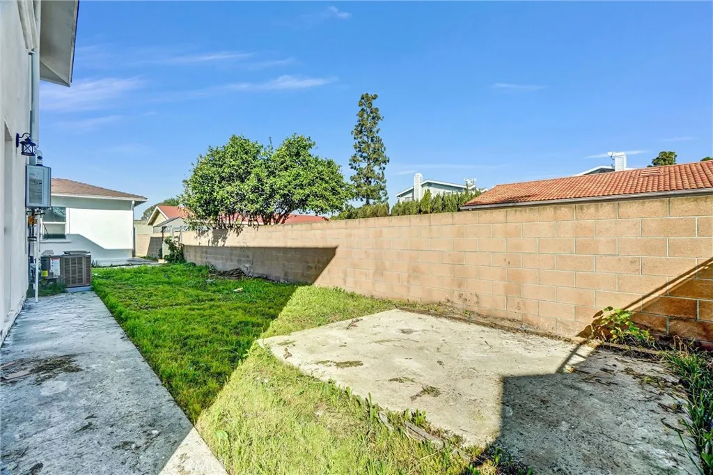 Additional image 87 of 617 W 214th Unit 1/2, Carson, CA 90745