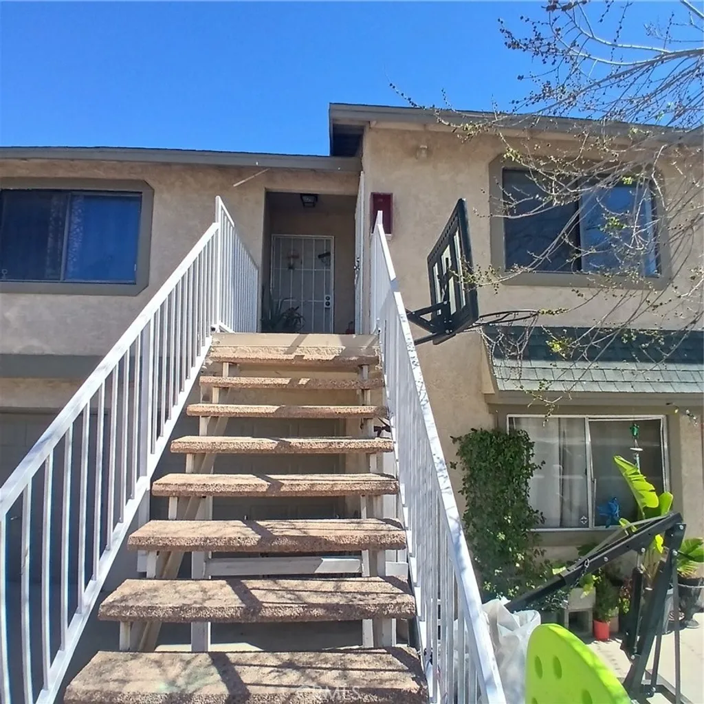 Additional image 2 of 509 E Avenue Q-2 Unit B, Palmdale, CA 93550