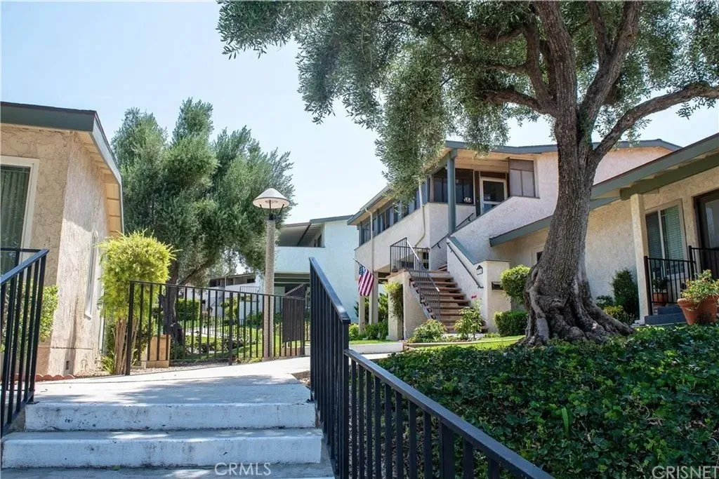 Additional image 21 of 19724 Avenue Of The Oaks, Newhall, CA 91321