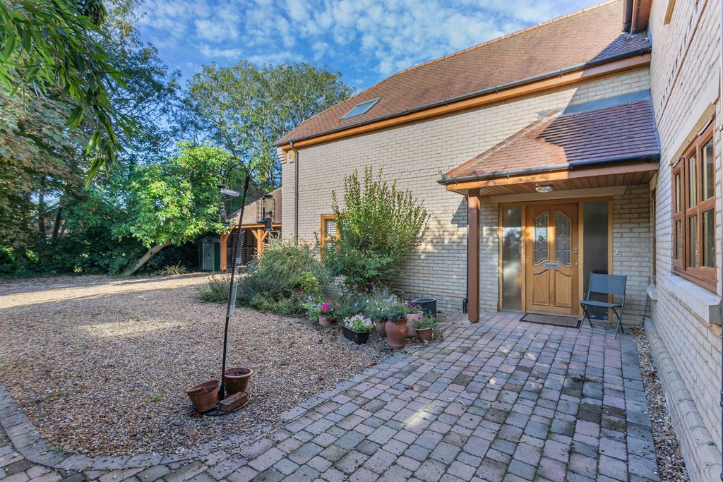 Additional image 3 of 4 bed detached house for saleGrove Lane, Longthorpe, Peterborough PE3