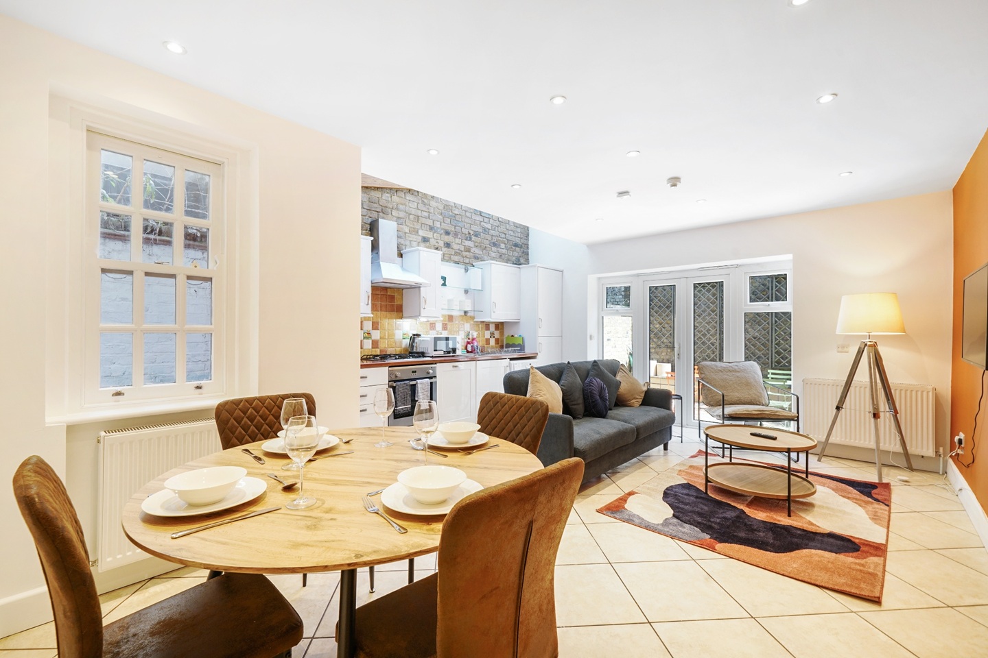 2 Bed Flat, Bridport Place, N1, N1 7GU