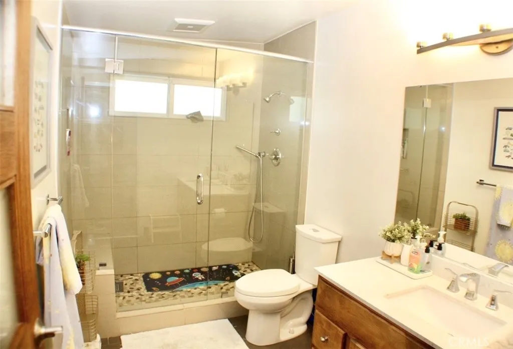 Additional image 37 of 4820 Abbeyville Avenue, Woodland Hills, CA 91364