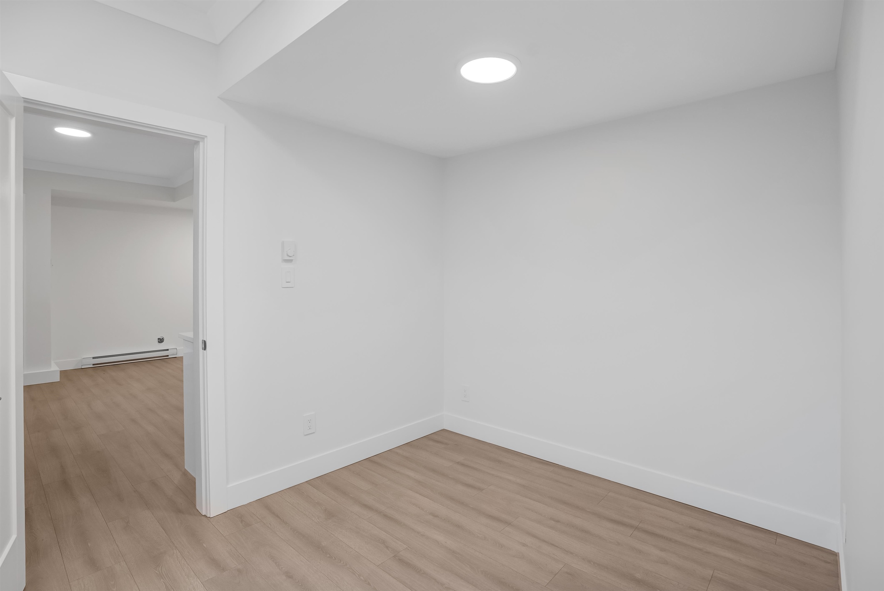 Additional image 5 of 101-lower-16611 18th Avenue, Surrey, BC, V3Z 9X5