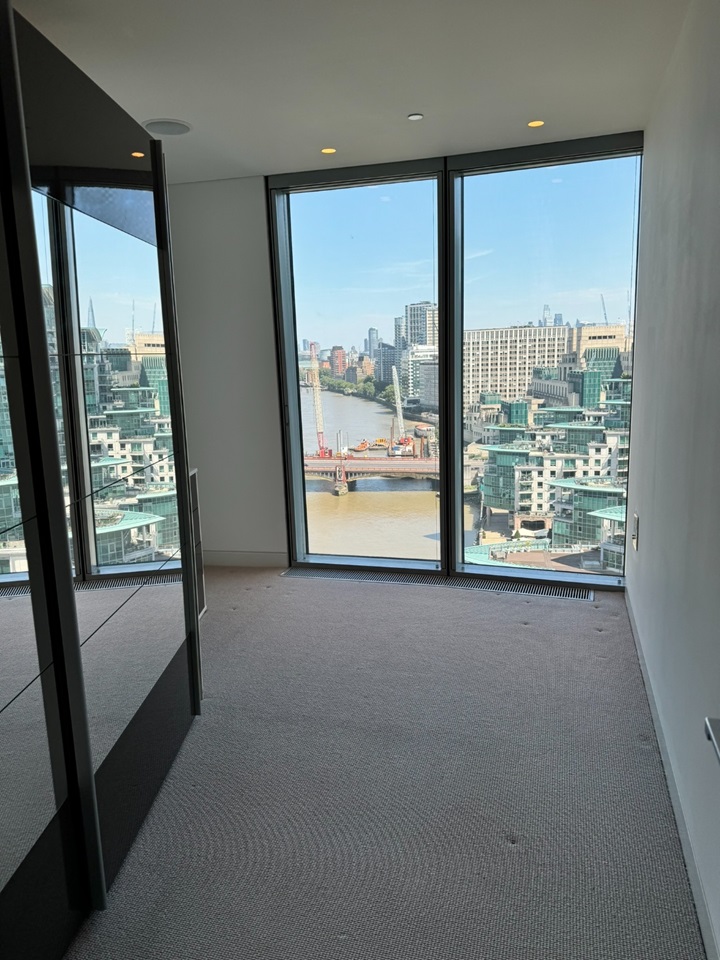 Additional image 15 of 3 Bed Flat, St. George Wharf, SW8, N1 7GU