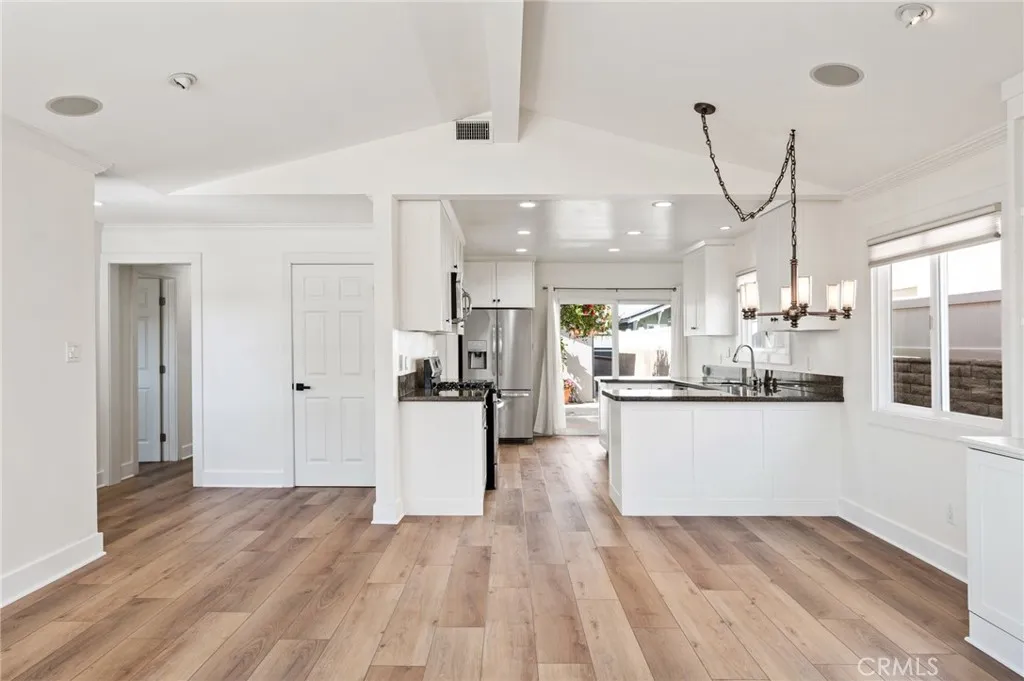 Additional image 12 of 413 N Paulina Ave, Redondo Beach, CA 90277