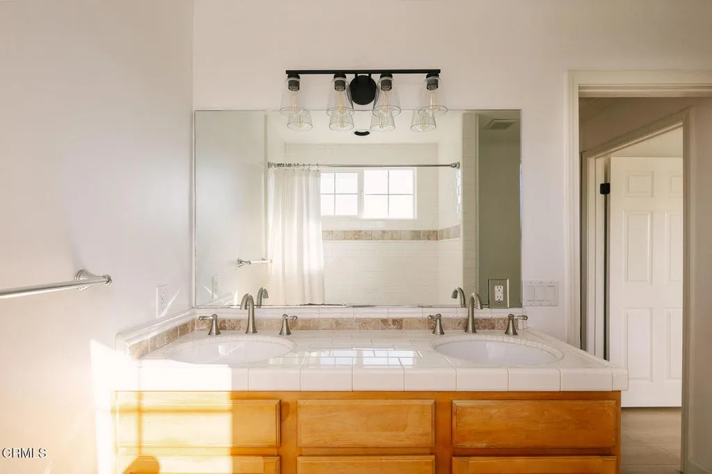 Additional image 122 of 2409 Olive Avenue, La Crescenta, CA 91214