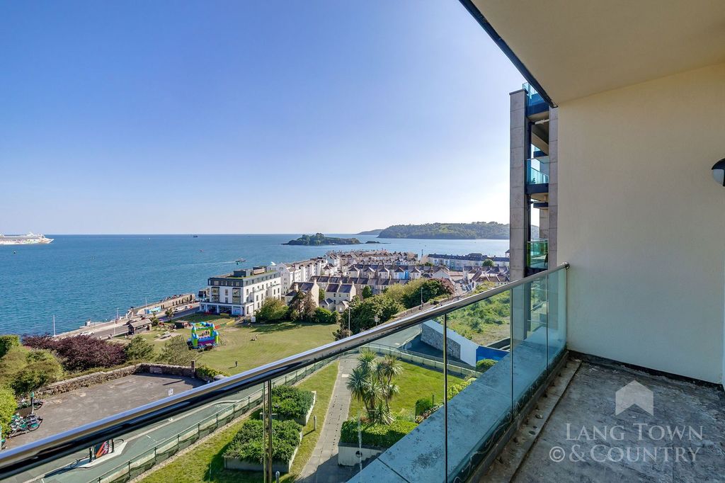 Additional image 13 of 2 bed flat for saleCliff Road, The Hoe, Plymouth PL1