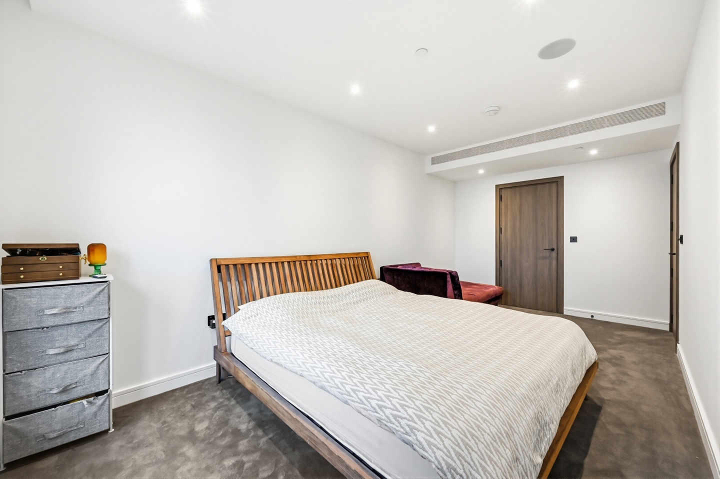 Additional image 7 of 3 Bed Flat, Ponton Road, SW11, N1 7GU