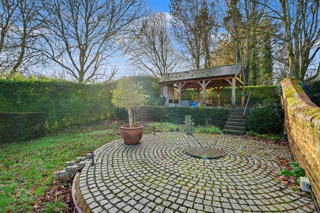 Additional image 32 of 6 bed detached house for saleCourt House, 4 Court Close, Creaton, Northampton NN6