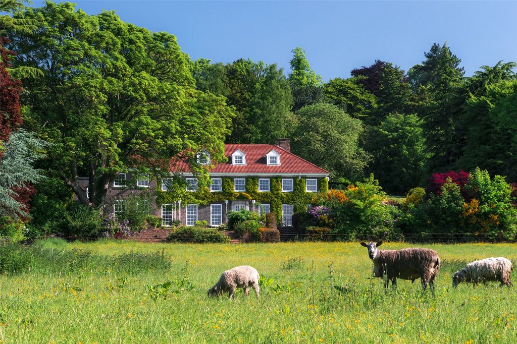 Additional image 19 of 8 bed detached house for saleBrenaire Park, Woodlands Drive, Rawdon, Leeds, West Yorkshire LS19