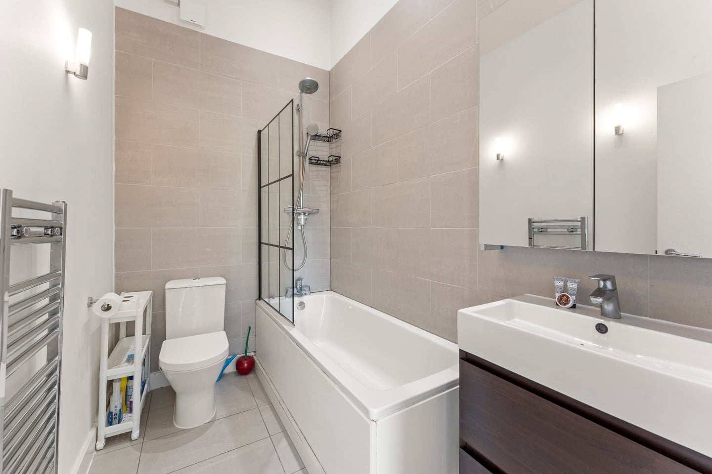 Additional image 12 of 1 Bed Flat, Chalk Farm Road, NW1, N1 7GU