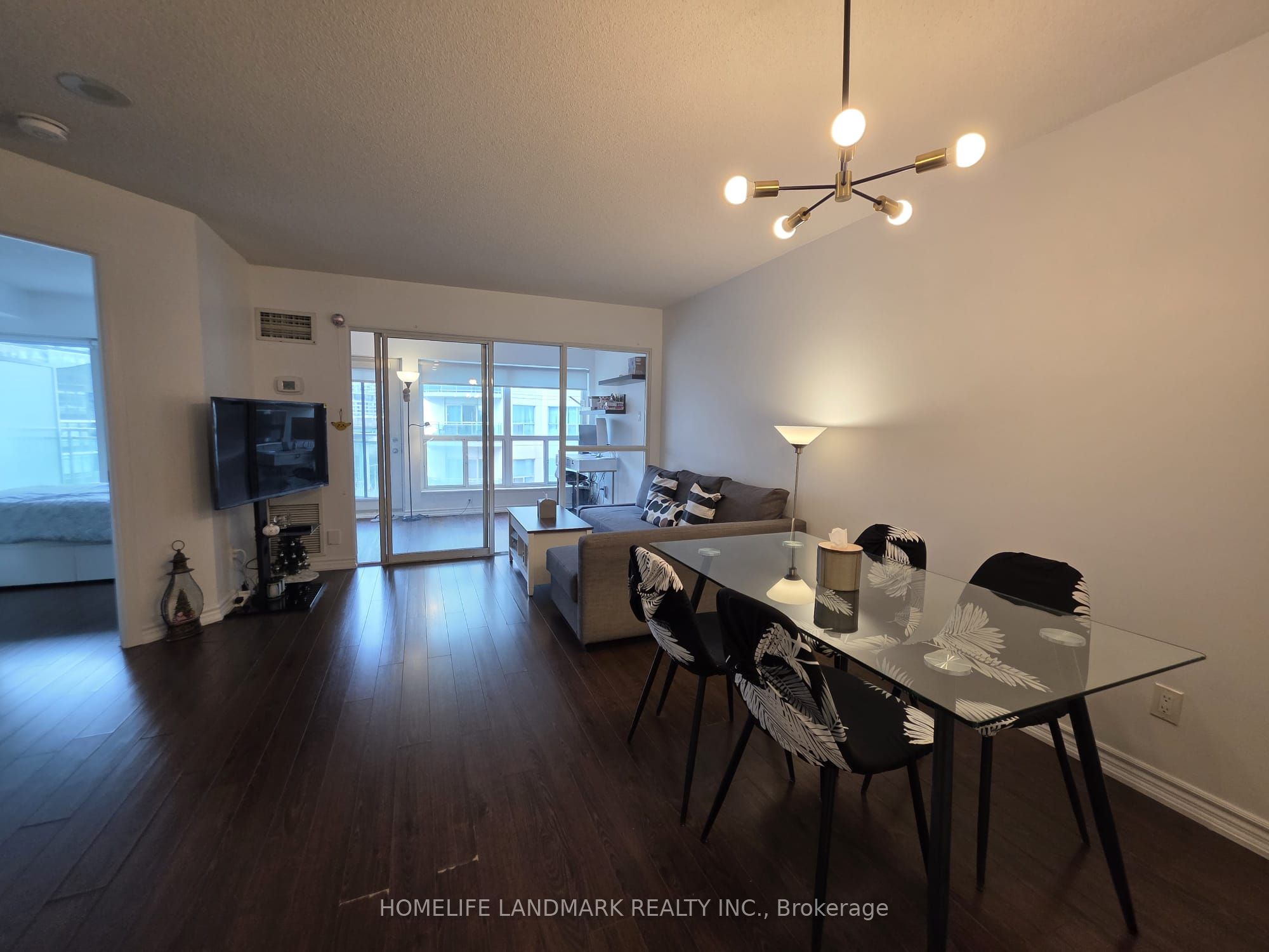 Additional image 2 of 721-600 Queens Quay W, Toronto, ON, M5V 3M3