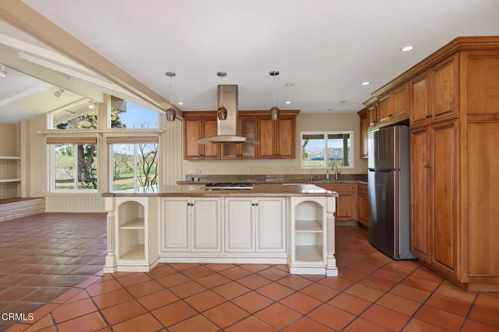 Additional image 19 of 1525 Fairway Drive, Camarillo, CA 93010