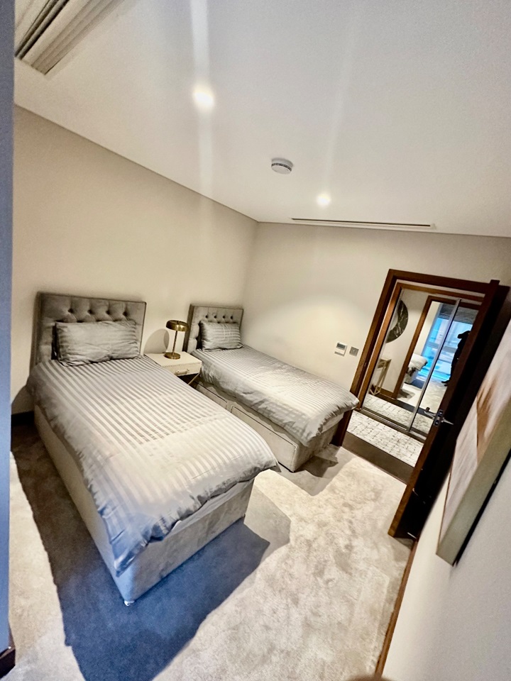 Additional image 7 of 2 Bed Flat, Queenstown Road, SW11, N1 7GU