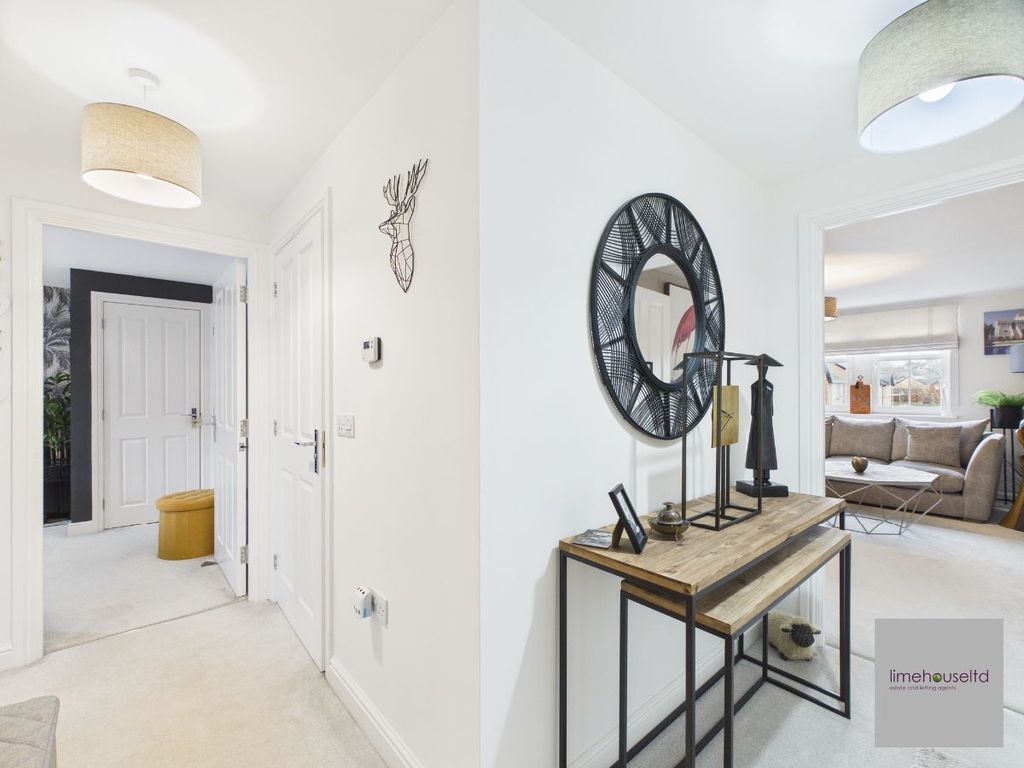 Additional image 3 of 2 bed flat for saleLoaningdale Avenue, Biggar ML12