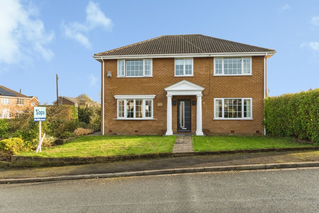 4 bed detached house for saleHill Crescent, Preston PR4