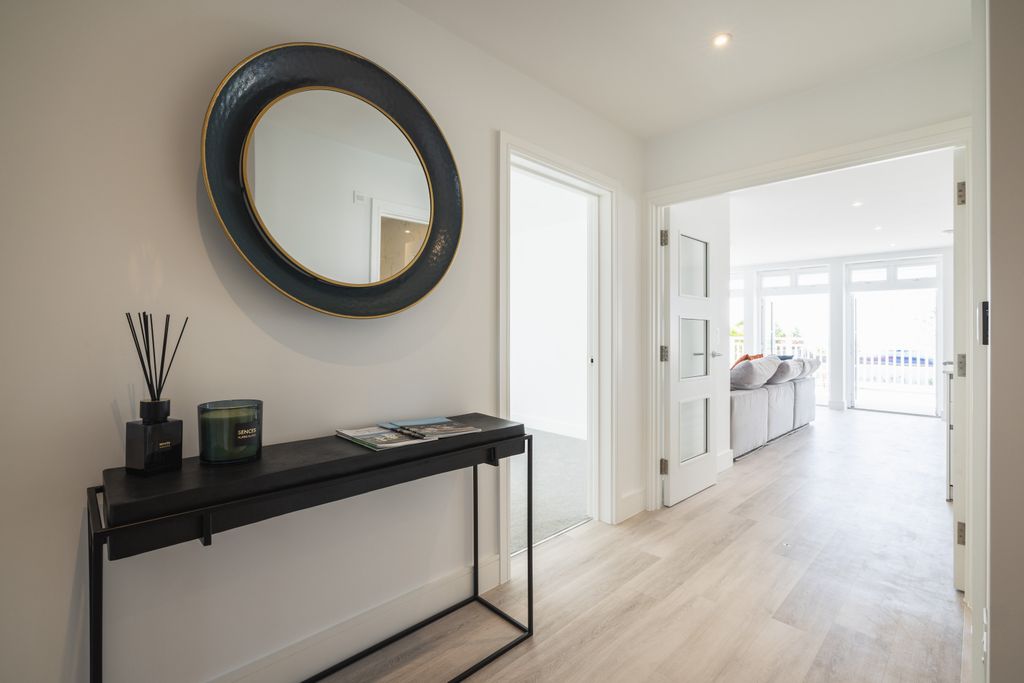 Additional image 8 of 3 bed flat for saleLa Route De La Haule, St. Lawrence, Jersey JE3