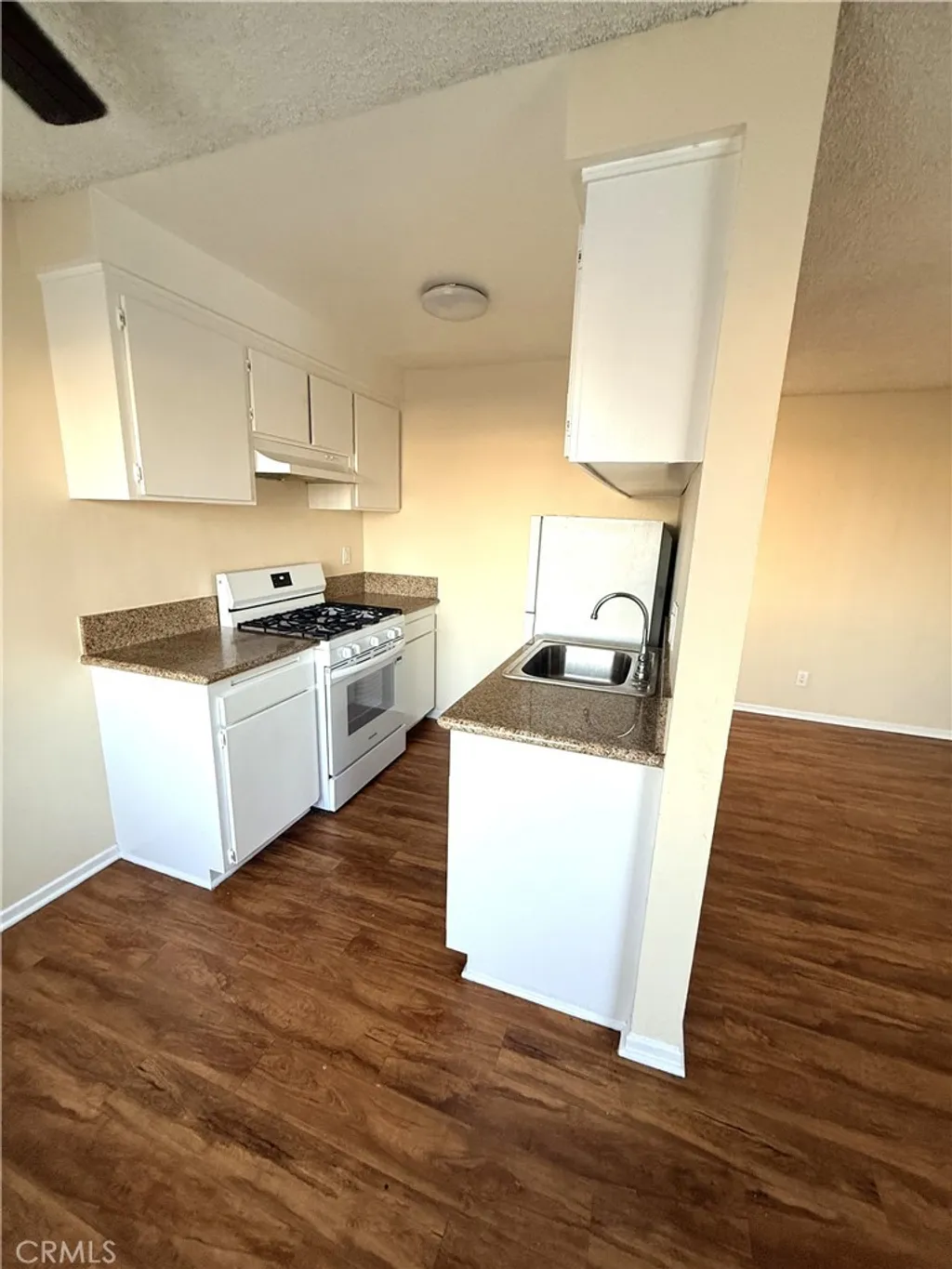 Additional image 5 of 4015 W 137th St Unit 110, Hawthorne, CA 90250