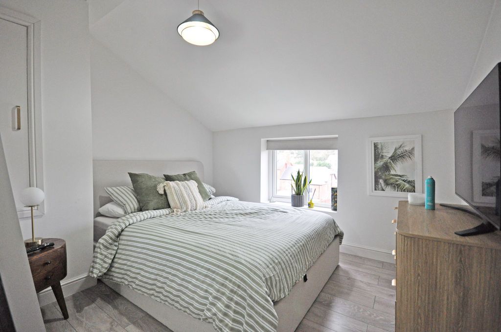 Additional image 10 of 2 bed flat for saleLuxury Top Floor Apartment, Caerau Road, Newport NP20