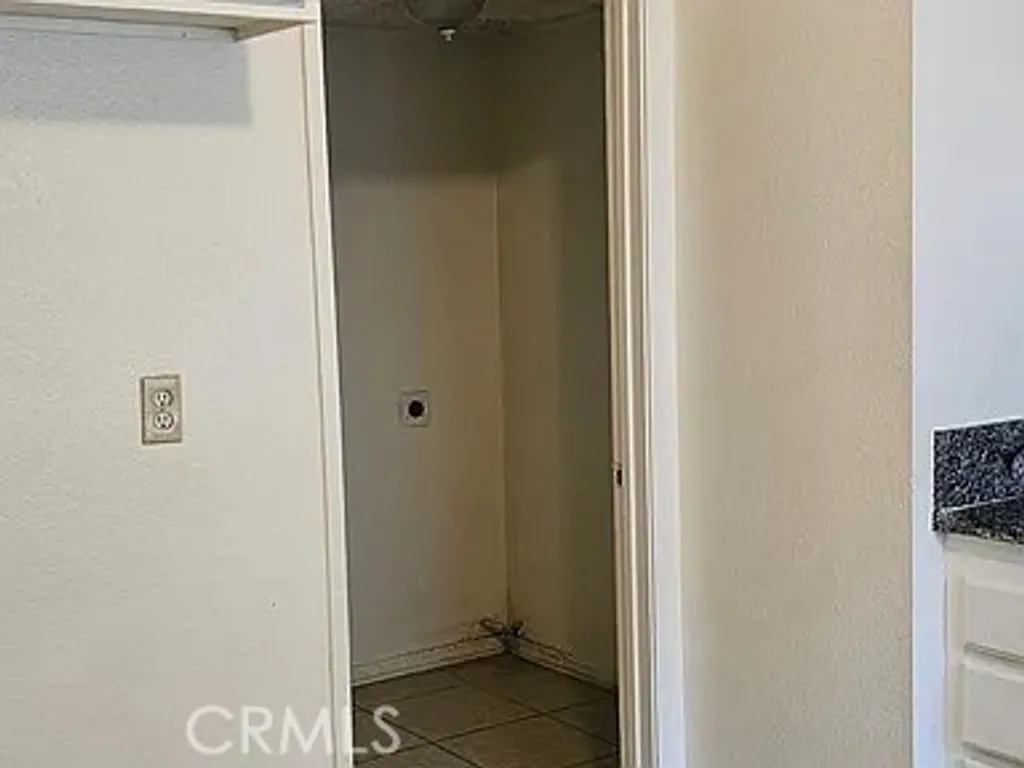 Additional image 7 of 7969 Pinehurst Dr, Highland, CA 92346