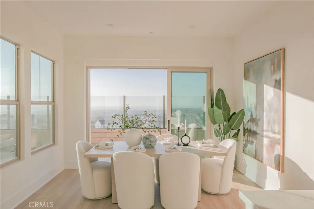 Additional image 17 of 137 Oakstone, Irvine, CA 92618