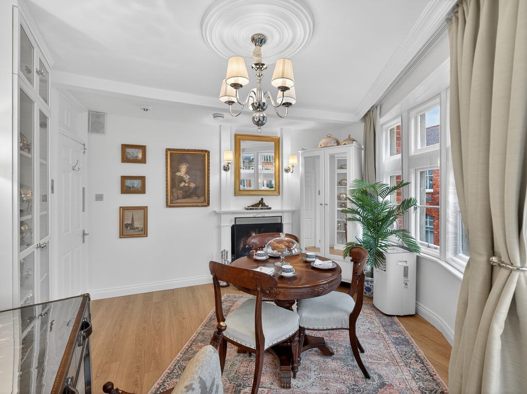 Additional image 12 of 3 bed flat for saleFriday Street Henley-On-Thames, Oxfordshire RG9