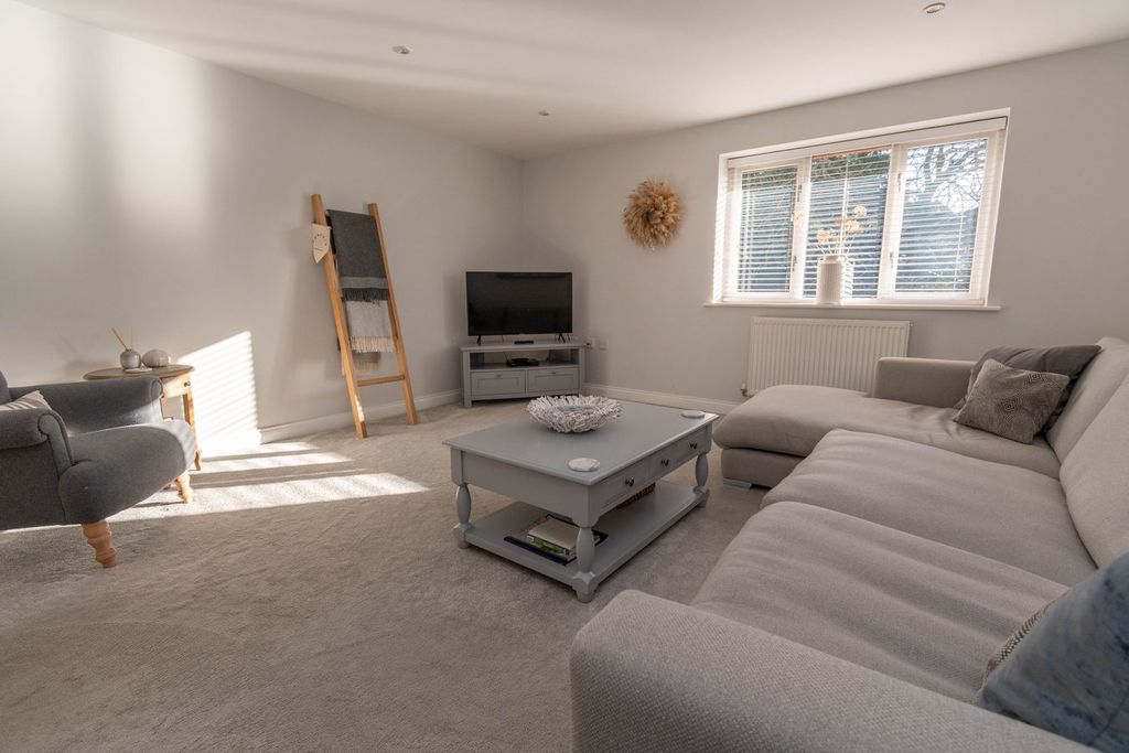 Additional image 4 of 2 bed flat for saleMainsail Yard, Wells-Next-The-Sea NR23