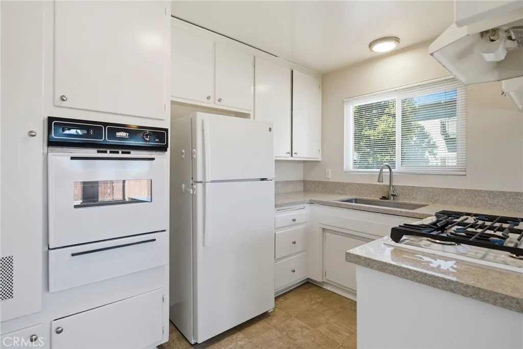 Additional image 7 of 3107 Topaz Ln Unit D, Fullerton, CA 92831