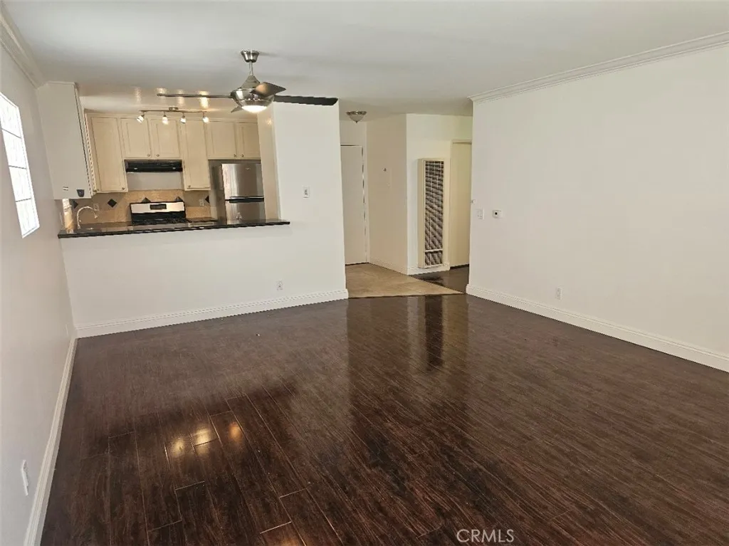 Additional image 4 of 404 W 4th St, San Pedro, CA 90731