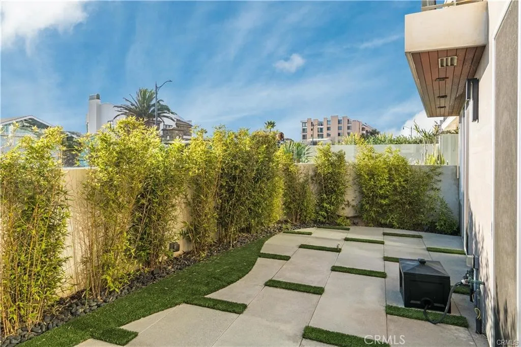 Additional image 61 of 810 Esplanade Unit C, Redondo Beach, CA 90277