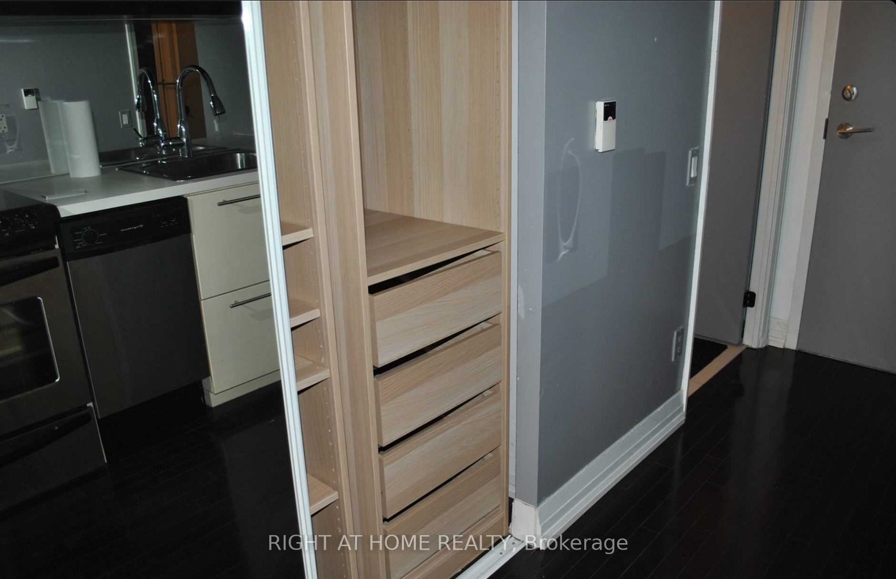 Additional image 6 of 303-25 Carlton Street, Toronto, ON, M5B 1L4