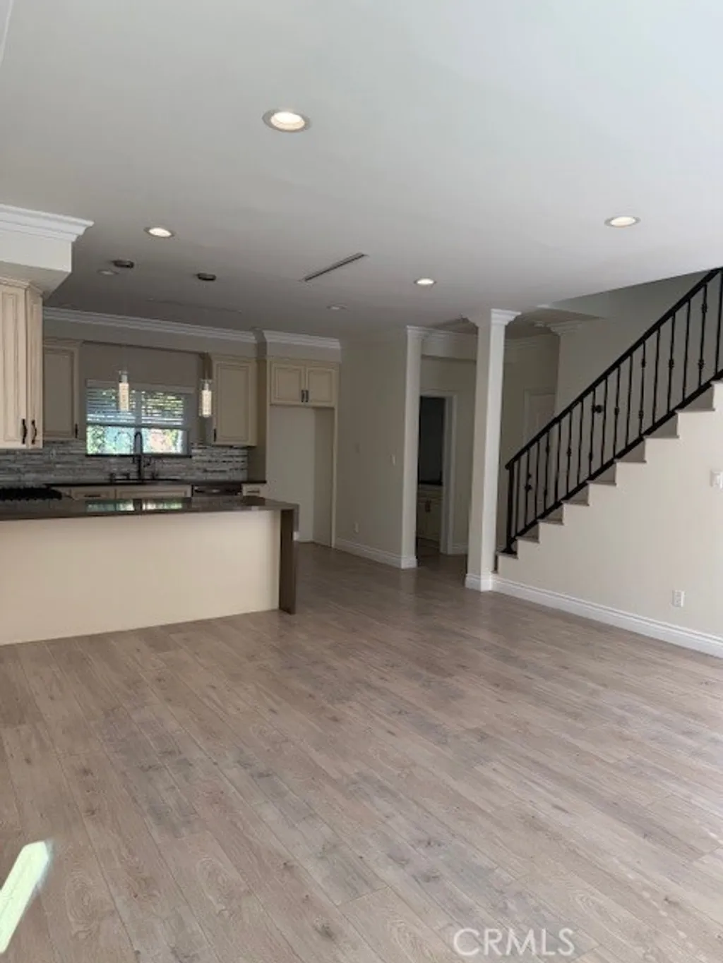 Additional image 5 of 17647 Hamlin St, Lake Balboa, CA 91406