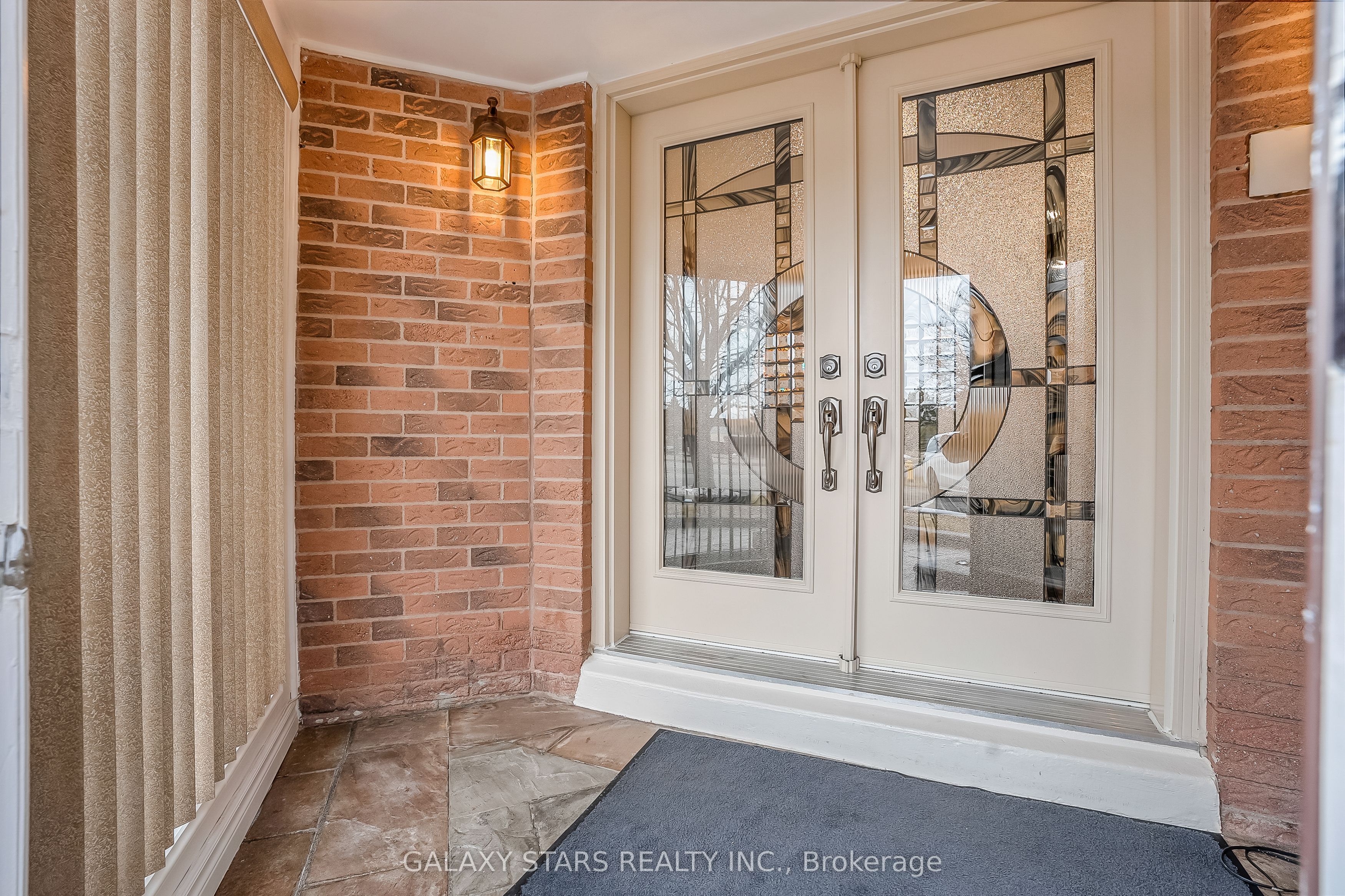 Additional image 3 of 642 Sheppard Avenue, Pickering, ON, L1V 1G3