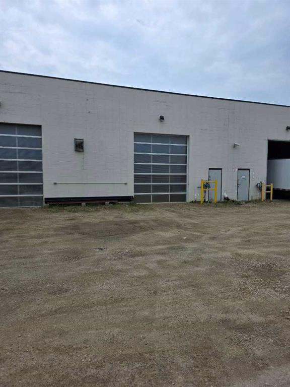 Additional image 5 of #8-4830 78 Street , Red Deer, AB, T4P2B3