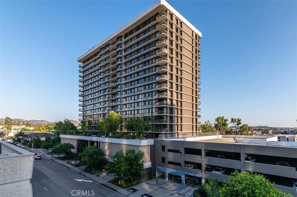 Additional image 2 of 222 Monterey Rd Unit 904, Glendale, CA 91206