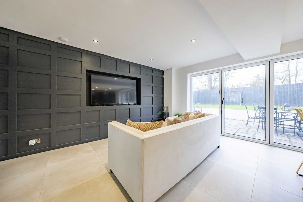 Additional image 4 of 5 bed detached house for saleOld Chepstow Road, Langstone NP18