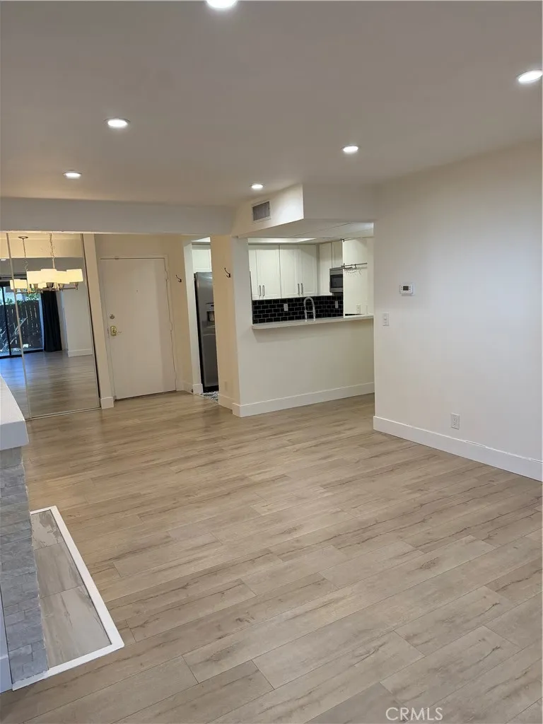 Additional image 43 of 6275 Canoga Avenue Unit 62, Woodland Hills, CA 91367