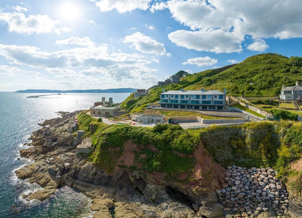 3 bed terraced house for salePalmerston Court, Bovisand Harbour, Wembury, South Hams PL9
