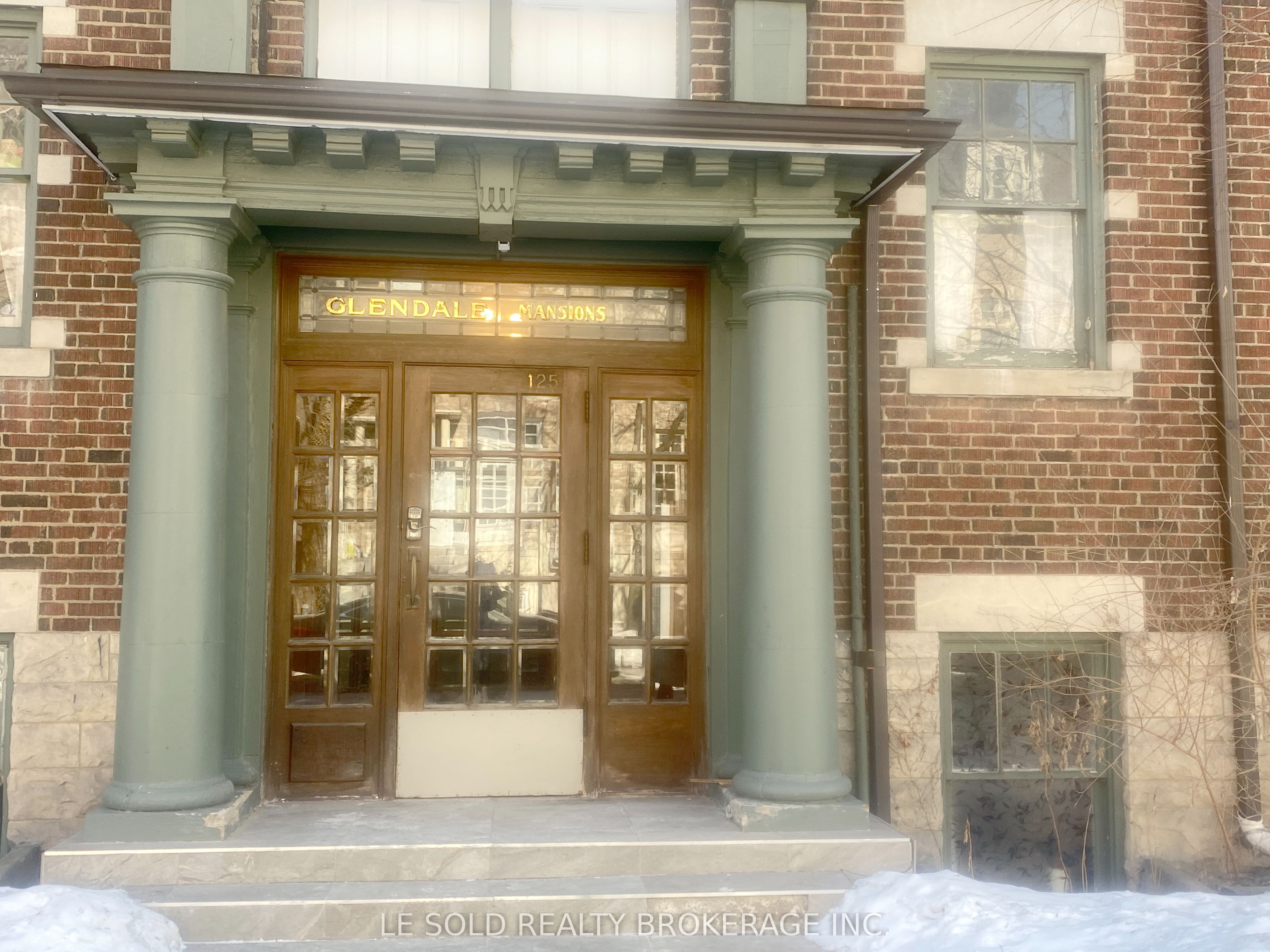 Additional image 2 of 221-125 Earl Place, Toronto, ON, M4Y 1M4