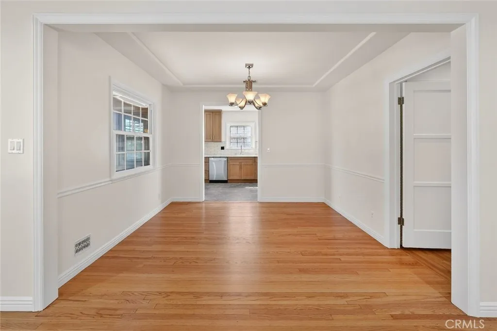 Additional image 34 of 1641 N Catalina St, Burbank, CA 91505