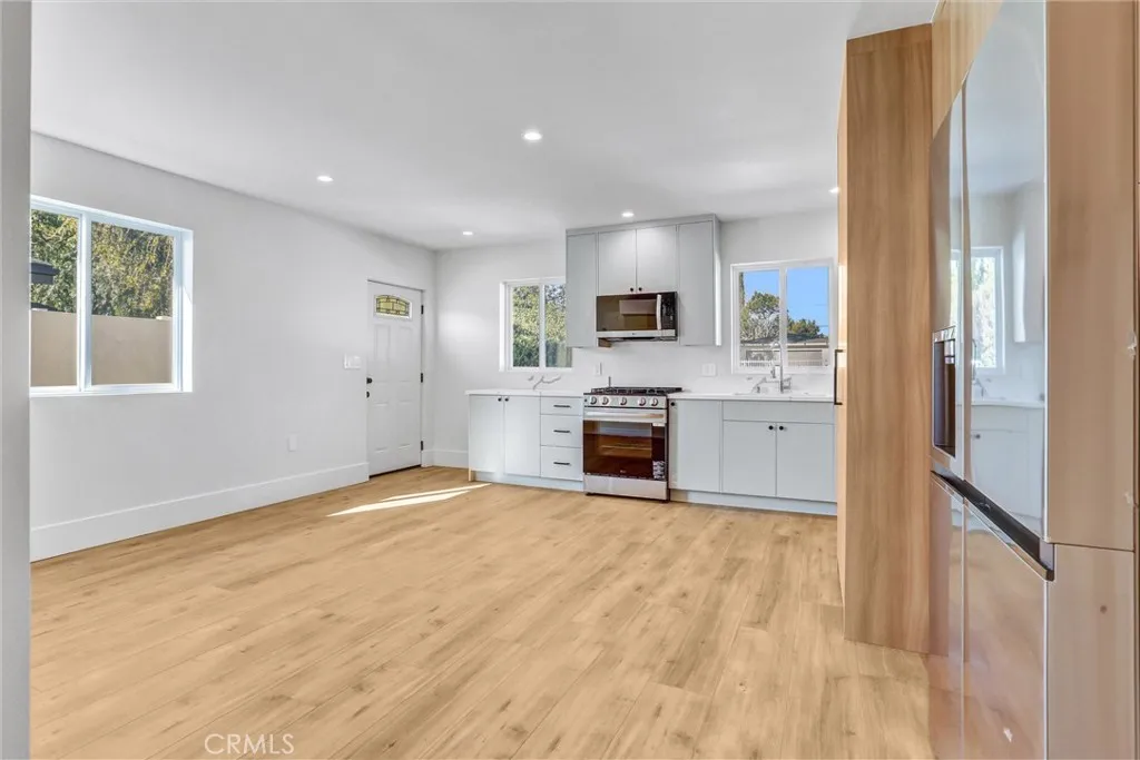 Additional image 2 of 8624 Lubao Avenue, Winnetka, CA 91306