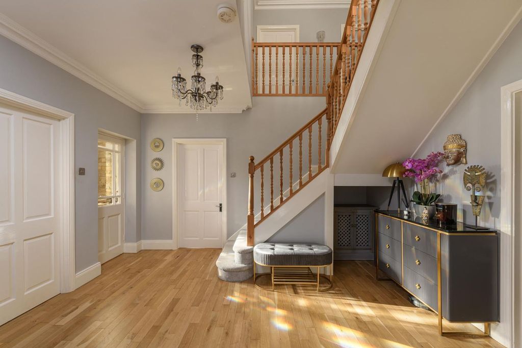 Additional image 13 of 5 bed detached house for saleHeslington House, Aydon Road, Corbridge, Northumberland NE45