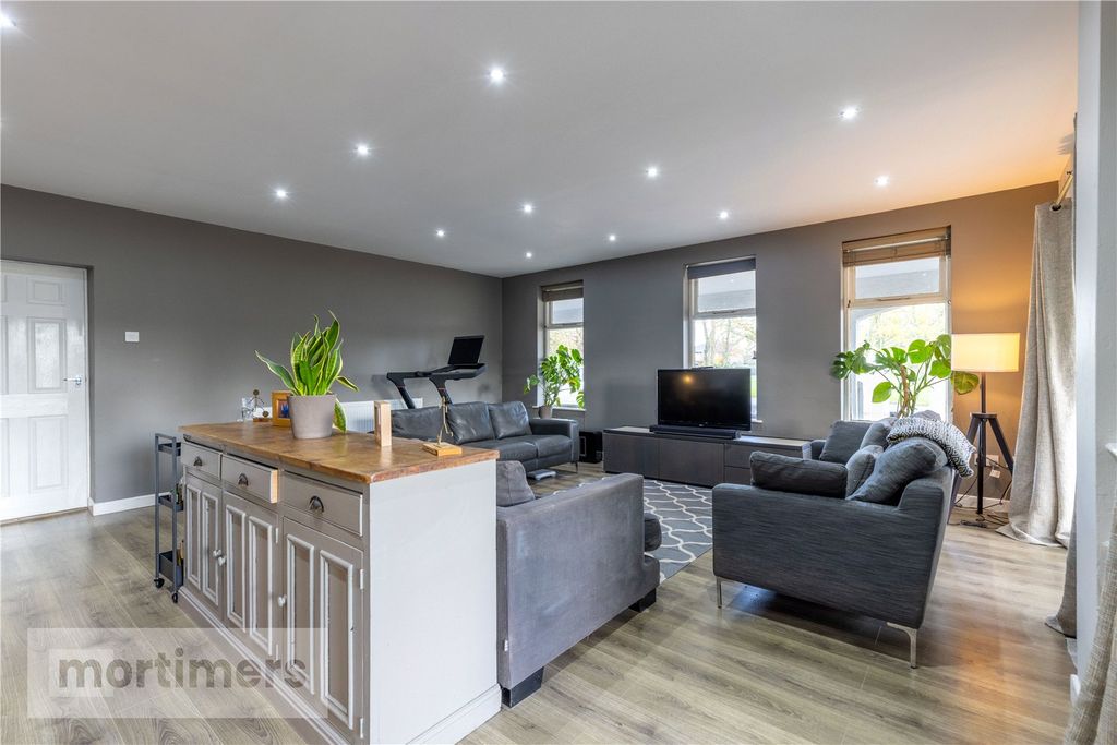 Additional image 6 of 5 bed flat for saleLovely Hall Lane, Salesbury, Blackburn, Lancashire BB1