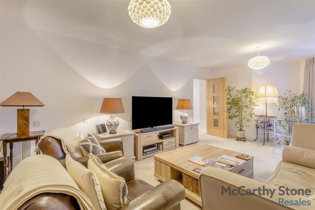 Additional image 5 of 2 bed flat for saleElizabeth Place, Trimbush Way, Market Harborough LE16