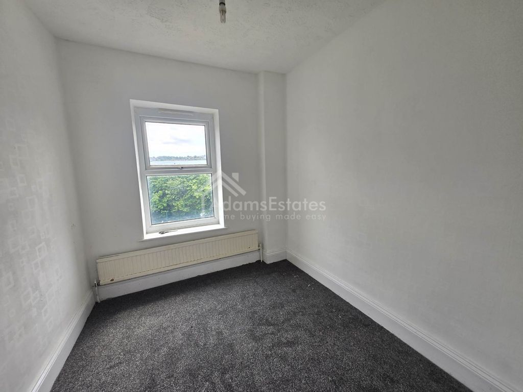 Additional image 4 of 3 bed terraced house for saleBretton Street, Dewsbury WF12