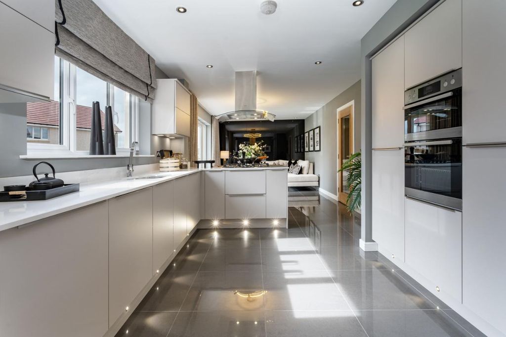 Additional image 7 of 5 bed detached house for sale"The Sunningdale" at Arrochar Drive, Bishopton PA7